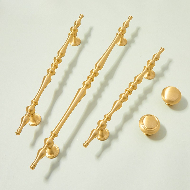 Furniture And Kitchen Hardware Fitting - Французские твердые латунные мебельные ручки Яркие